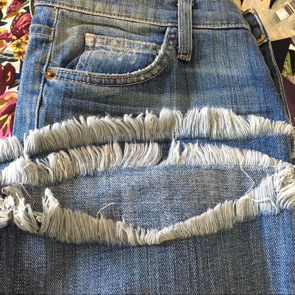 Current Elliott the Flip Flop Jeans Super Loved 23 - Picture 8 of 8